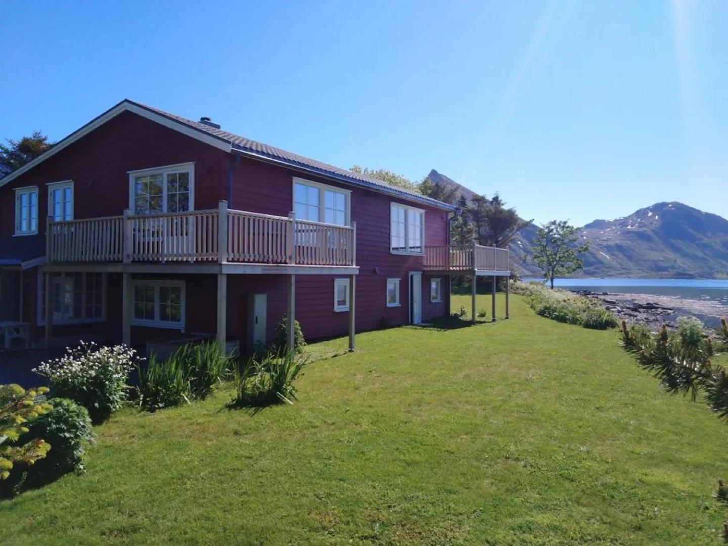Fredvang Seahouse, Apartment B Exterior foto
